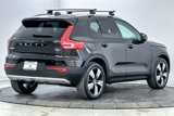 Used 2020 Volvo XC40 T5 Momentum w/ Protection Package Premier image 2