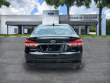 Used 2017 Ford Fusion SE w/ Equipment Group 201A image 4