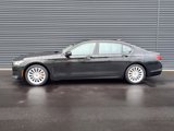Used 2021 BMW 740i w/ Premium Package image 2