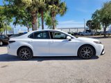 Used 2022 Toyota Camry SE image 5