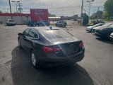 Used 2018 Chevrolet Malibu LT image 4