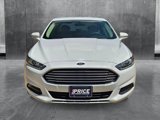 Used 2015 Ford Fusion SE image 2