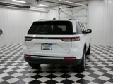 Used 2022 Jeep Grand Cherokee Limited image 4