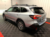 Used 2020 Subaru Outback Premium image 2