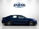 Used 2022 Toyota Camry SE image 2