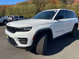 New 2025 Jeep Grand Cherokee Altitude image 3