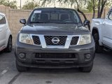 Used 2015 Nissan Frontier SV image 2