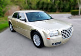 Used 2010 Chrysler 300 Touring image 3