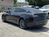 Used 2020 Tesla Model 3 Standard Range image 2