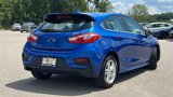 Used 2018 Chevrolet Cruze LT w/ Convenience Package image 5