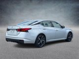 Used 2024 Nissan Altima 2.5 SR image 2