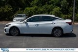 Used 2023 Nissan Altima 2.5 SV image 3