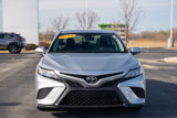 Used 2019 Toyota Camry SE image 2