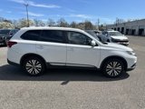 Used 2019 Mitsubishi Outlander SE image 4