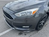 Used 2015 Ford Focus SE w/ SE Sport Package image 4