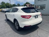 Used 2017 Maserati Levante image 4