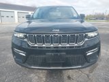 Used 2023 Jeep Grand Cherokee Limited image 3