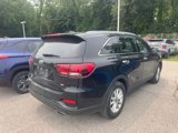 Used 2020 Kia Sorento LX w/ LX I4 Convenience Package image 4