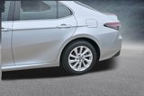 Used 2022 Toyota Camry LE image 4
