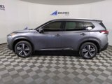 Used 2022 Nissan Rogue SL w/ SL Premium Package image 2