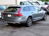 Used 2017 Volvo V90 T6 Cross Country image 4