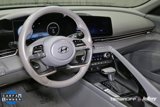 Used 2023 Hyundai Elantra SEL w/ Convenience Package image 2