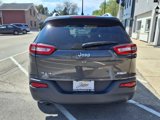Used 2016 Jeep Cherokee Latitude w/ Cold Weather Group image 4
