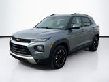 Used 2021 Chevrolet TrailBlazer LT w/ Convenience Package image 3