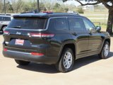 Used 2023 Jeep Grand Cherokee L Laredo image 5