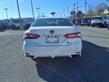 Used 2018 Toyota Camry SE image 5