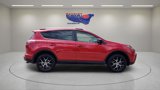 Used 2017 Toyota RAV4 SE image 2