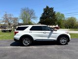 Used 2020 Ford Explorer XLT w/ Equipment Group 202A image 6