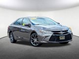 Used 2015 Toyota Camry image 2
