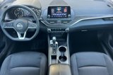 Used 2024 Nissan Altima 2.5 SV image 5