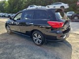 Used 2019 Nissan Pathfinder S image 3