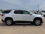 Used 2019 Chevrolet Traverse LT image 2