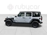 Used 2023 Jeep Wrangler Unlimited image 2