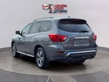 Used 2020 Nissan Pathfinder SV image 3
