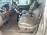 Used 2015 Chrysler Town & Country Limited Platinum image 6