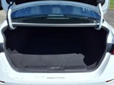 Used 2020 Nissan Sentra SV image 3
