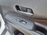 Used 2023 Nissan Kicks SR image 6