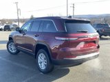 New 2025 Jeep Grand Cherokee Laredo X w/ Luxury Tech Group I image 5