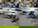 Used 2020 Mitsubishi Outlander SE image 2