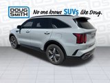 Used 2022 Kia Sorento EX w/ Panoramic Sunroof Package image 3