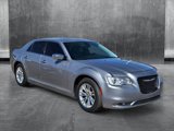 Used 2016 Chrysler 300 C image 3