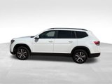 Used 2022 Volkswagen Atlas SE image 2