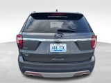 Used 2017 Ford Explorer XLT image 5