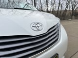 Used 2017 Toyota Sienna XLE Premium image 3