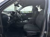Used 2020 Chevrolet Traverse LT w/ Driver Confidence II Package image 2