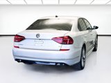 Used 2018 Volkswagen Passat 2.0T R-Line image 4